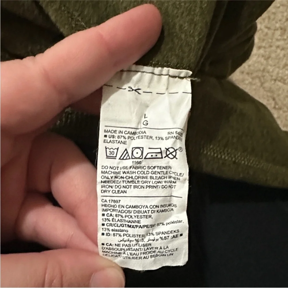 Old Navy Active CozeCore High-Rise
Green Leggings - Picture 10 of 12